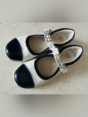 Lelli Kelly Mary Janes with Interchangeable Straps (Girl’s Size 2)